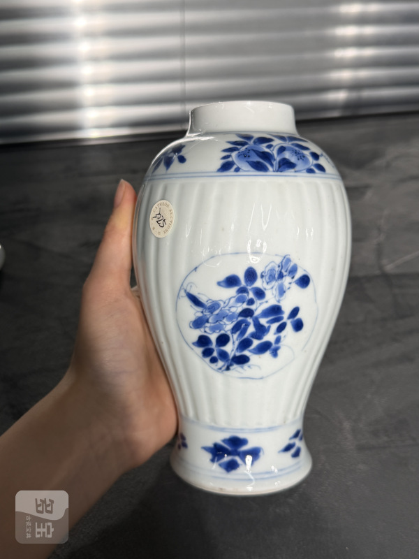 清康熙青花开光花鸟纹模印盖瓶 - 图5